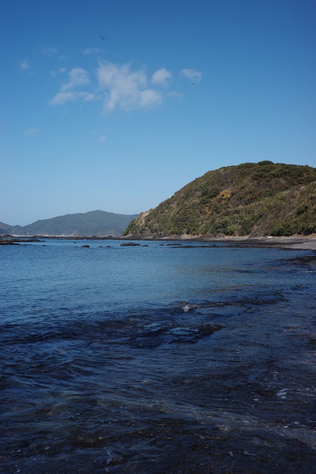 岬に囲まれた入り江